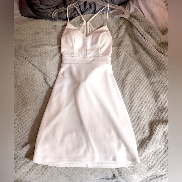 Dress - Picture 3 of 7